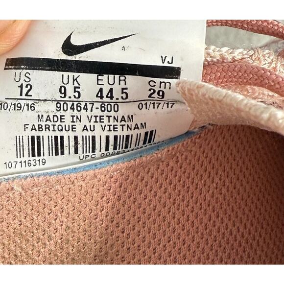 Nike Flyknit Racer Shoes Womens Size 12 Pink‎ Gray Lightweight Running Sneakers - Picture 4 of 11